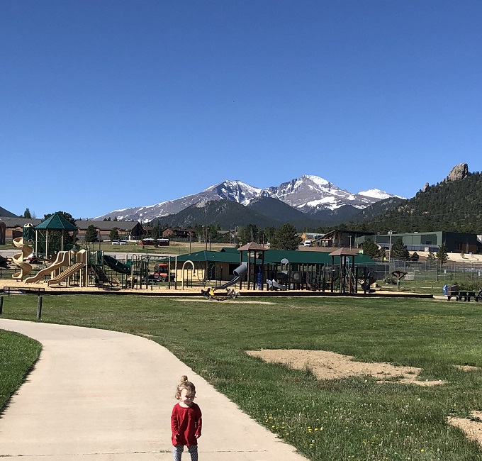 stanely park in estes park colordao