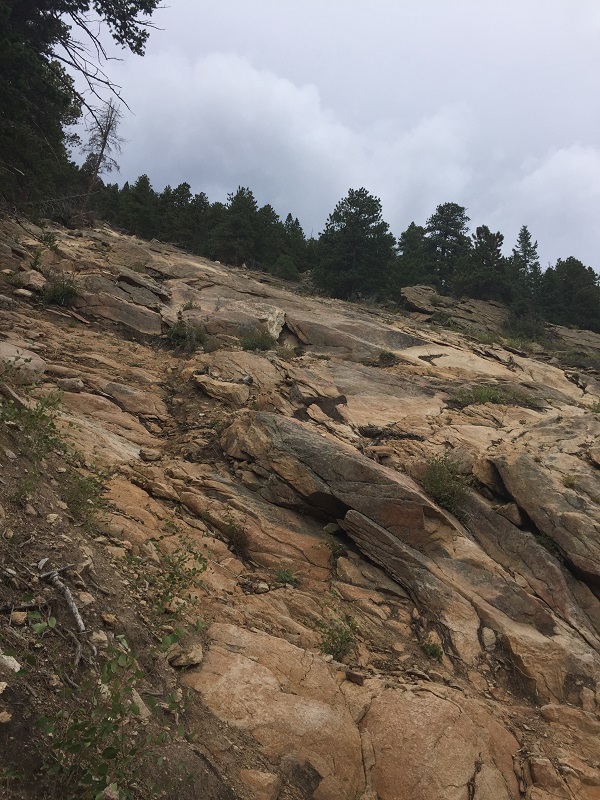 landslide area on lily mountain trail
